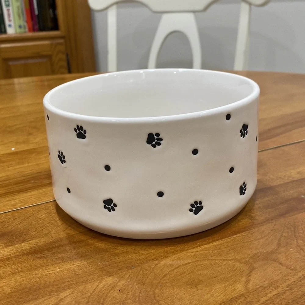 NWOT. Rae Dunn, ceramic dog bowl.